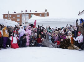 В Кукморе прошел сказочный дворовый карнавал в рамках фестиваля «Күрше»
