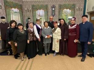 В Ульяновске прошли уникальные курсы по татарскому национальному костюму