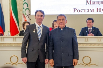 Бездә кунакта - музыкант Альберт Шәрәфетдинов