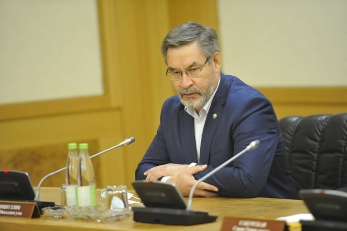 Фән көнендә галим Ким Миңнуллин белән сөйләшәбез