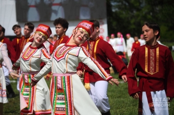 В Менделеевском районе отпраздновали марийский «Семык»