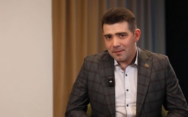 «Милли кунакханә»дә Рүзәл Минһаҗев белән очрашуга чакырабыз