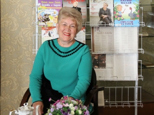 Равия Шәйдуллина белән очрашуга чакырабыз
