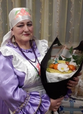 Бездә кунакта - чигү остасы Зөбәйдә Гайнуллина 