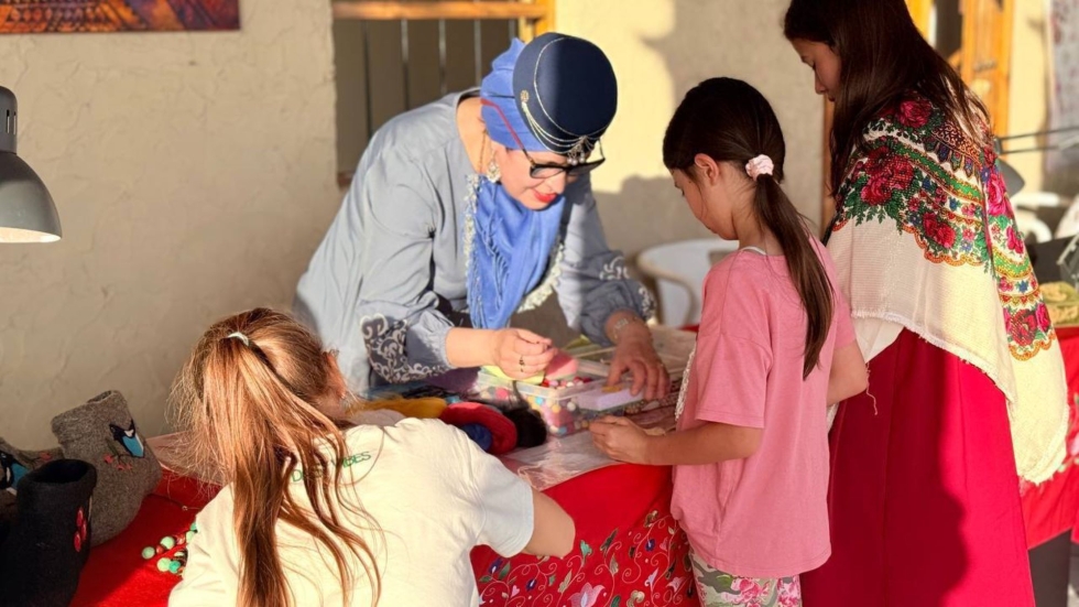 Катарда узган Россия мәдәнияте көннәрендә катнашкан осталар белән сөйләшәбез