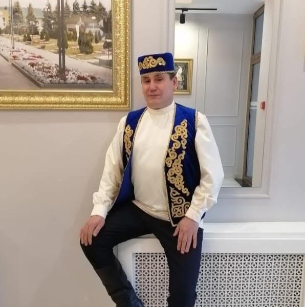 Апас Мәдәният йорты сәнгать җитәкчесе Айрат Гайнетдинов 