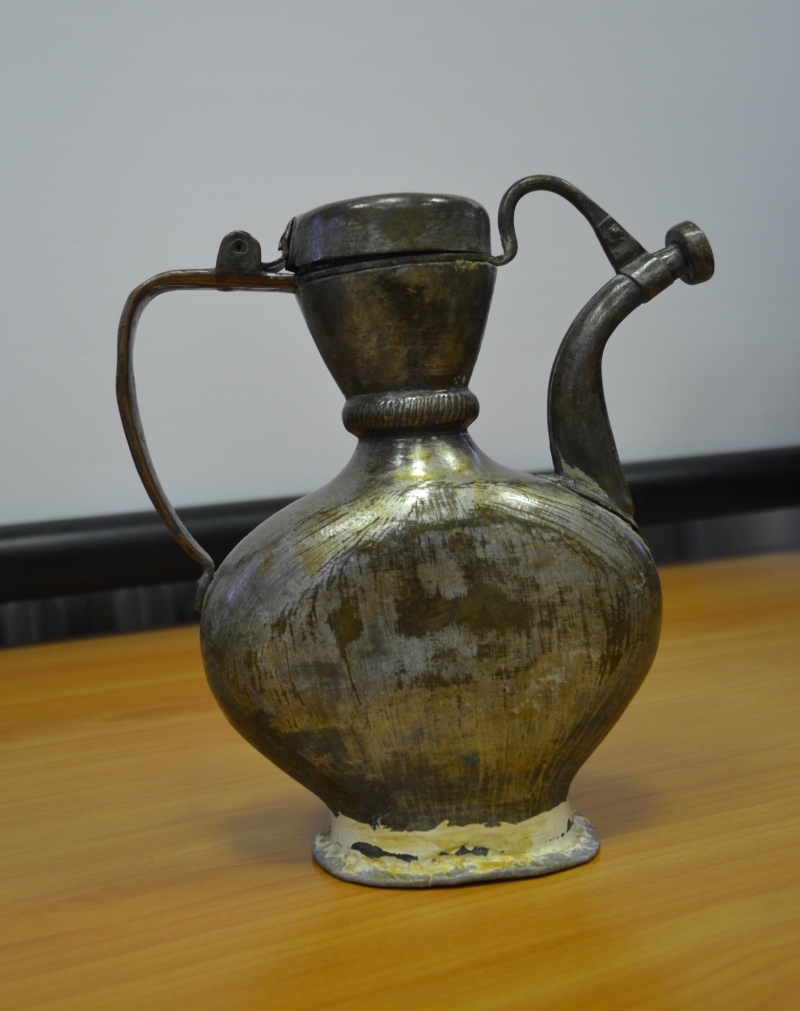 1890 елгы бакыр һәм җиз комган