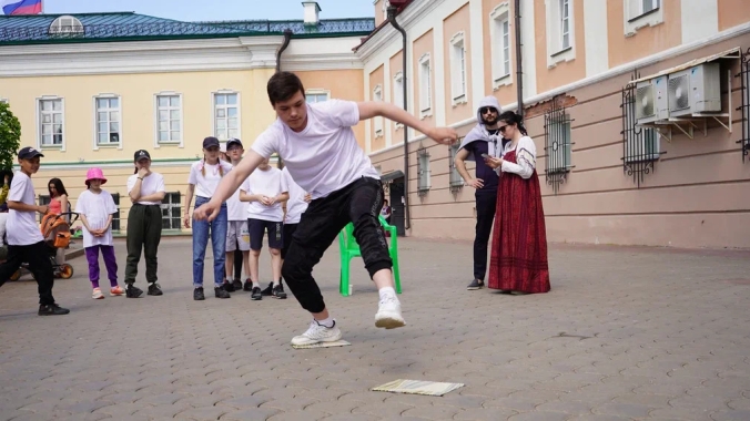 Балалар төрле ярышларда катнашты