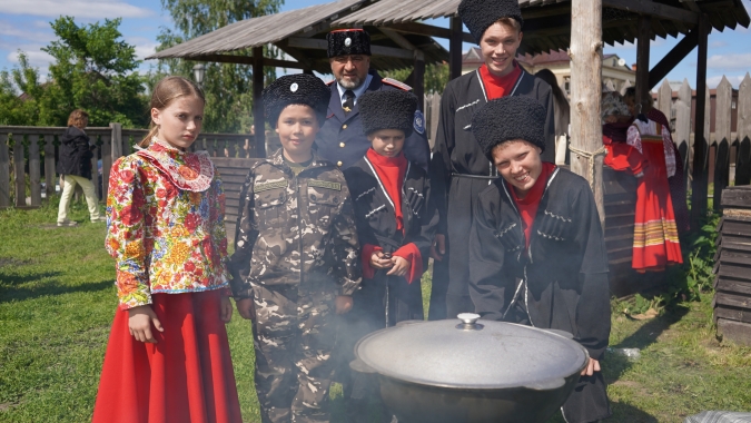 Фестиваль казачьих песен «Казачий круг»