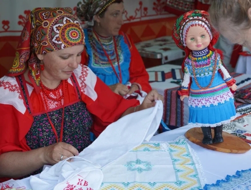 Мастера на конкурсе «Русь мастеровая»