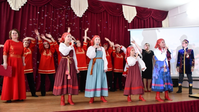 ​​​​​​​Год педагога и наставника в Аксубаево открыли проектом «Весь этот мир творит учитель»