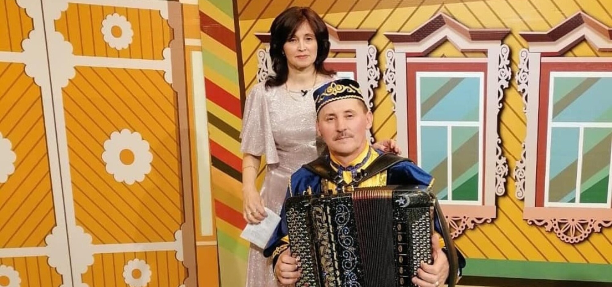 Мамадыштан Гөлназ һәм Рөстәм Гыйниятовлар белән очрашуга чакырабыз