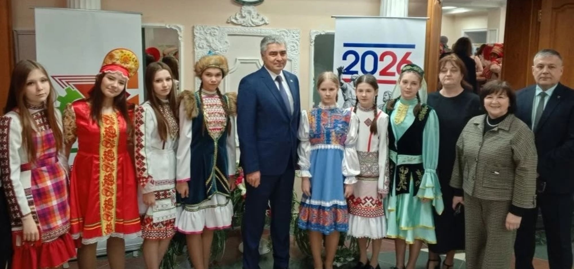 В Камском Устье торжественно открыли Год народного единства и Год воинской и трудовой доблести