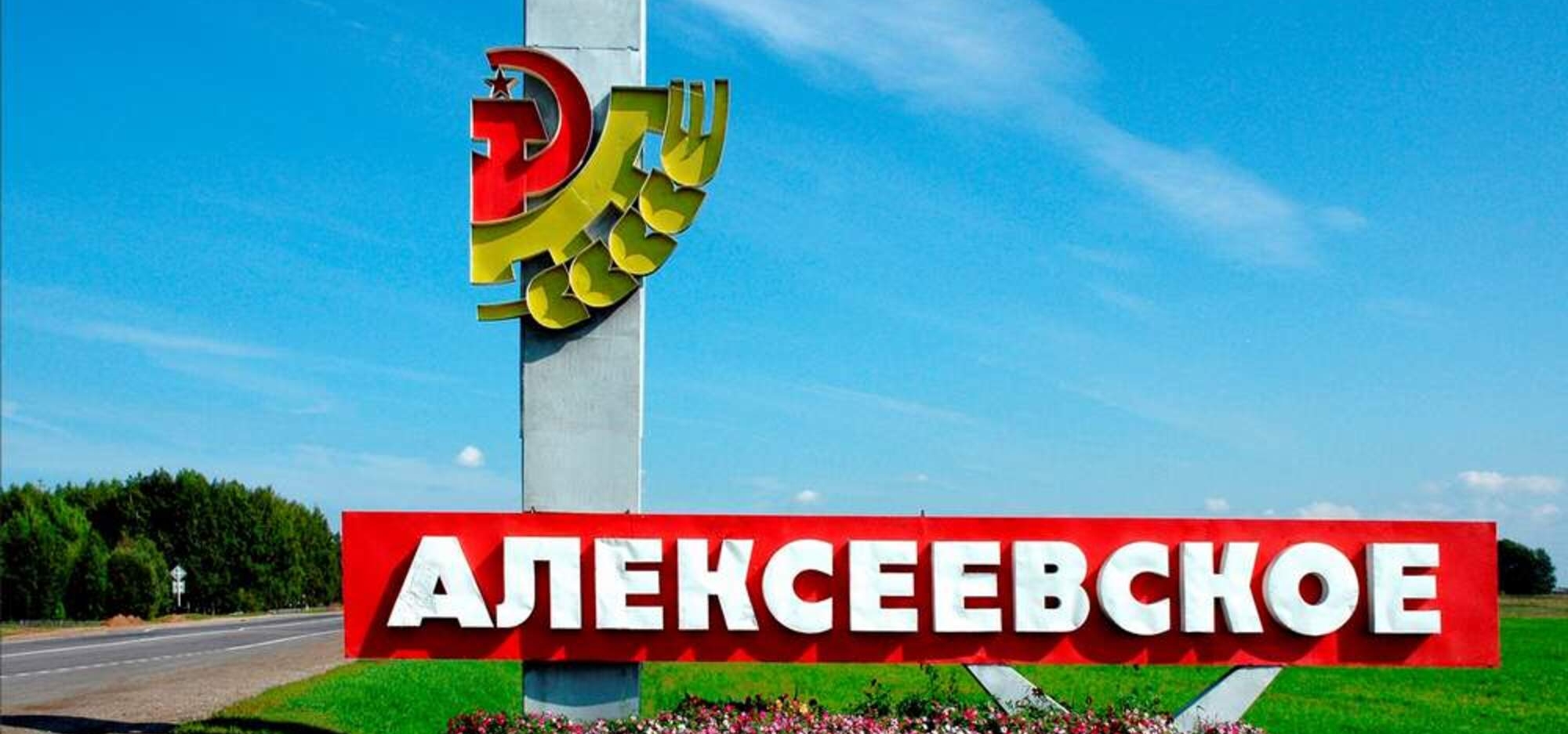 Бездә кунакта - Алексеевски районы авыл мәдәният йорты директорлары Земфира Вәлиева һәм Наилә Арсланова